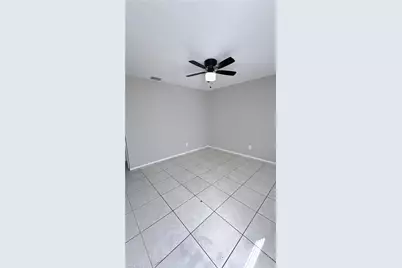 464 Carolina Ave, Fort Myers, FL 33905 - Photo 4