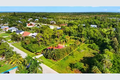 3628 Tropical Point Dr, Saint James City, FL 33956 - Photo 32