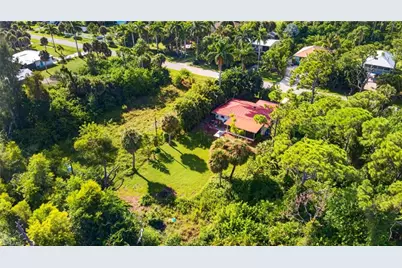 3628 Tropical Point Dr, Saint James City, FL 33956 - Photo 24