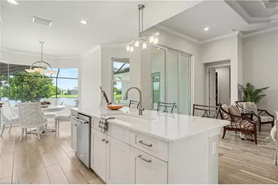 9062 Montserrat Dr, Naples, FL 34114 - Photo 4