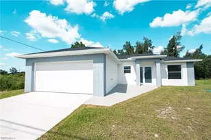 2712 46th St SW, Lehigh Acres, FL 33976 - Photo 1