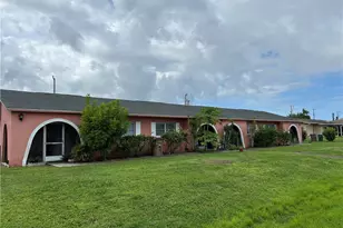 704 SE 46th Ln, Cape Coral, FL 33904 - Photo 1