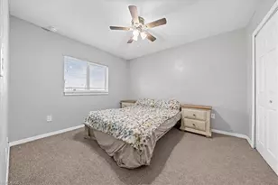 236 Hancock Bridge Pkwy, Cape Coral, FL 33990 - Photo 42