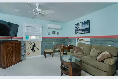 847 Oak St, Fort Myers Beach, FL 33931 - Photo 14