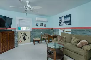 847 Oak St, Fort Myers Beach, FL 33931 - Photo 14