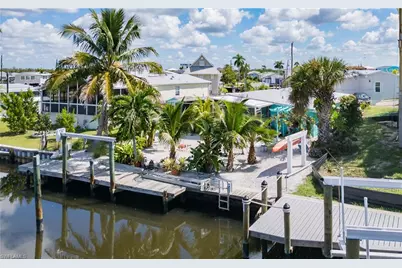 847 Oak St, Fort Myers Beach, FL 33931 - Photo 40