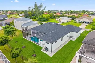 3611 SW 4th Ln, Cape Coral, FL 33991 - Photo 56