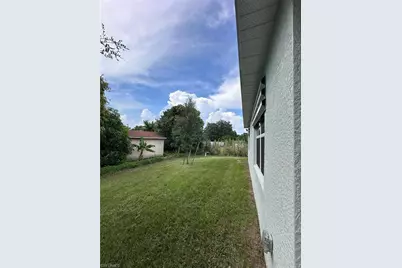 911 Unice Ave N, Lehigh Acres, FL 33971 - Photo 4