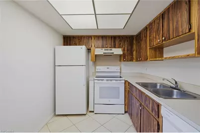 12491 McGregor Blvd #16, Fort Myers, FL 33919 - Photo 4