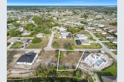 3440 NE 17th Pl, Cape Coral, FL 33909 - Photo 4