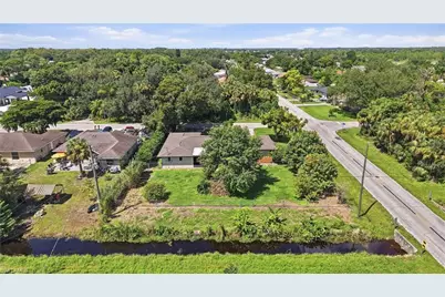 2502 Barcelona Ave, Fort Myers, FL 33905 - Photo 44