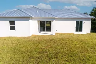510 Kingsbury Ln, Lehigh Acres, FL 33974 - Photo 24