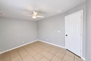 2238 Fairway Dr, Lehigh Acres, FL 33973 - Photo 32