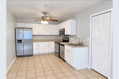 2236/2238 Fairway Dr, Lehigh Acres, FL 33973 - Photo 8