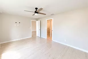 1315 SE 41st St, Cape Coral, FL 33904 - Photo 6