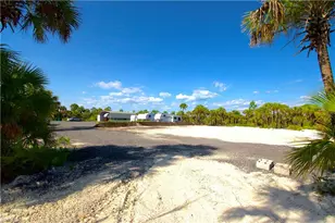 2640 36th Ave SE, Naples, FL 34117 - Photo 52