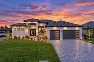 617 NW 39th Ave, Cape Coral, FL 33993 - Photo 2