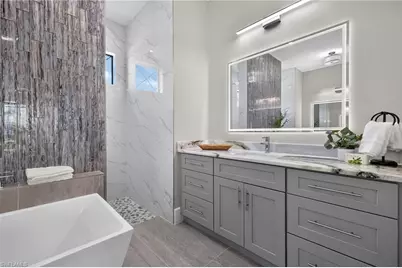 617 NW 39th Ave, Cape Coral, FL 33993 - Photo 22