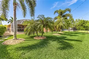 1823 SW 39th St, Cape Coral, FL 33914 - Photo 24