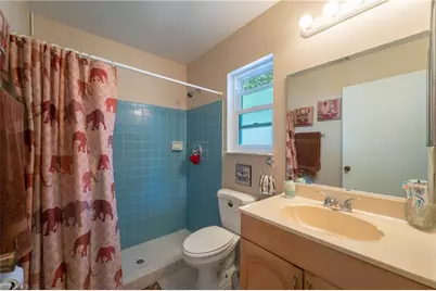 2015 Showboat Plz, Labelle, FL 33935 - Photo 12