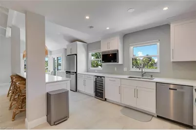992 Fish Crow Rd, Sanibel, FL 33957 - Photo 6