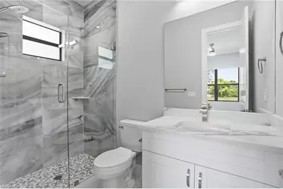 27659 Franklin St, Bonita Springs, FL 34134 - Photo 32