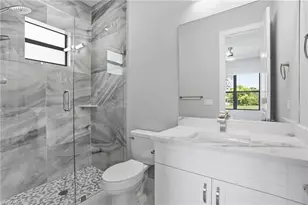 27659 Franklin St, Bonita Springs, FL 34134 - Photo 32