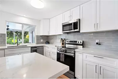 1640 N Flossmoor Rd, Fort Myers, FL 33919 - Photo 10
