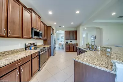 2616 Maraval Ct, Cape Coral, FL 33991 - Photo 14