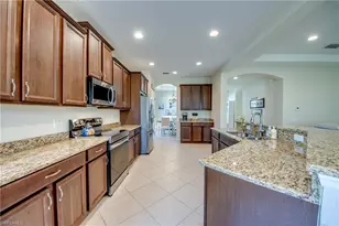 2616 Maraval Ct, Cape Coral, FL 33991 - Photo 14