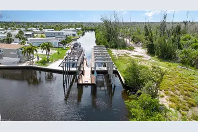 11501 Dogwood Ln, Fort Myers Beach, FL 33931 - Photo 22