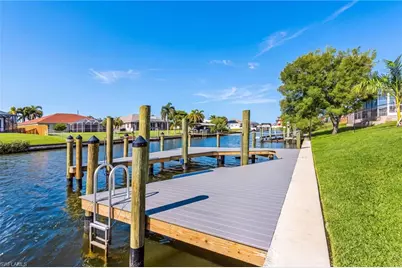 136 Kamal Pkwy, Cape Coral, FL 33904 - Photo 20
