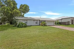 2506 SE 8th Ave, Cape Coral, FL 33904 - Photo 2
