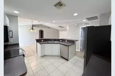 754 Goldrock Rd, Lehigh Acres, FL 33974 - Photo 4