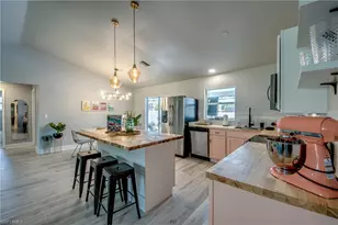 917 SW 23rd St, Cape Coral, FL 33991 - Photo 20