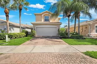 10443 Spruce Pine Ct, Fort Myers, FL 33913 - Photo 1