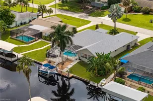 2213 SE 16th St, Cape Coral, FL 33990 - Photo 4
