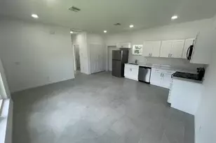 706 Azure Ave, Lehigh Acres, FL 33974 - Photo 4
