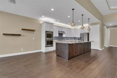 10505 Valencia Lakes Dr, Bonita Springs, FL 34135 - Photo 8