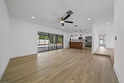 1115 SE 30th Ter, Cape Coral, FL 33904 - Photo 10