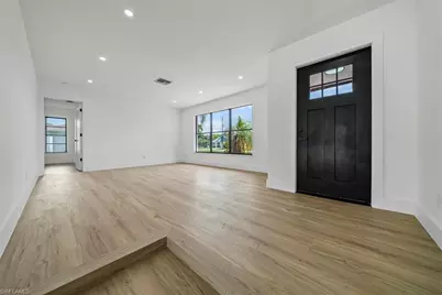 1115 SE 30th Ter, Cape Coral, FL 33904 - Photo 6