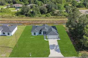 1025 Pilgrim St E, Lehigh Acres, FL 33974 - Photo 34