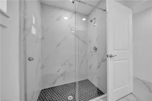 1025 Pilgrim St E, Lehigh Acres, FL 33974 - Photo 26