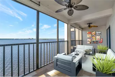 1901 Clifford St #1001, Fort Myers, FL 33901 - Photo 2