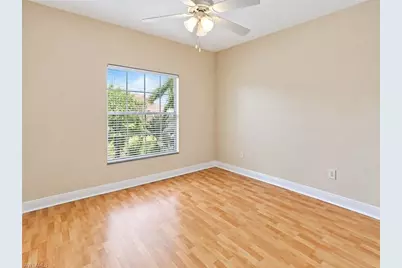 4166 Castilla Cir #205, Fort Myers, FL 33916 - Photo 10