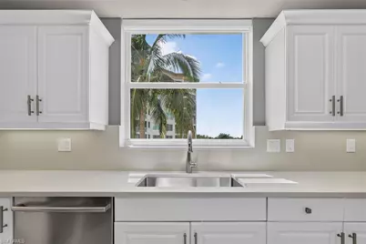 15140 Harbour Isle Dr #301, Fort Myers, FL 33908 - Photo 14