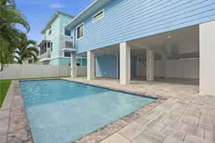 250 Pearl St, Fort Myers Beach, FL 33931 - Photo 32