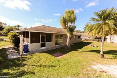 1329 Torreya Cir, North Fort Myers, FL 33917 - Photo 16