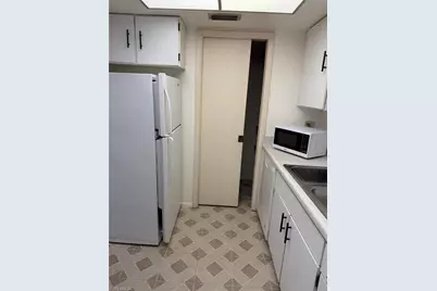 4906 Victoria Dr #404, Cape Coral, FL 33904 - Photo 6