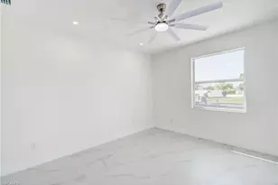 1105 SE 38th St, Cape Coral, FL 33904 - Photo 22